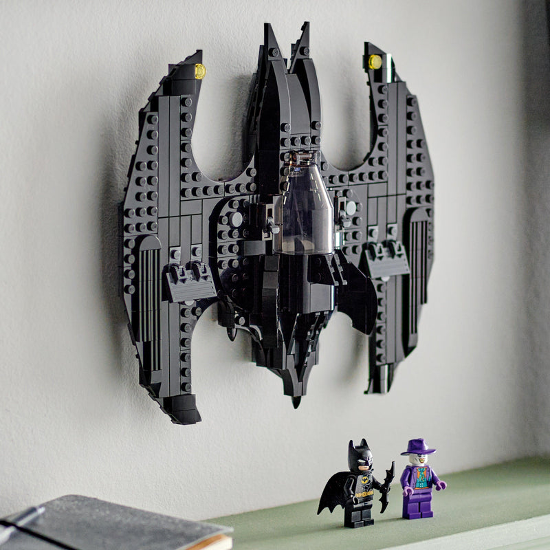 LEGO Batwing: Batman™ vs. The Joker™ 76265 Batman LEGO BATMAN @ 2TTOYS LEGO €. 31.99