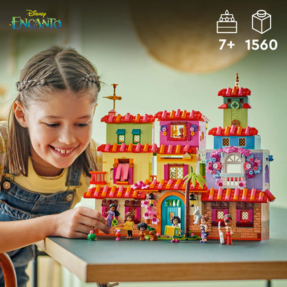 LEGO Het magische huis van de familie Madrigal 43245 Disney (Pre-Order: verwacht juni) LEGO DISNEY @ 2TTOYS LEGO €. 134.49