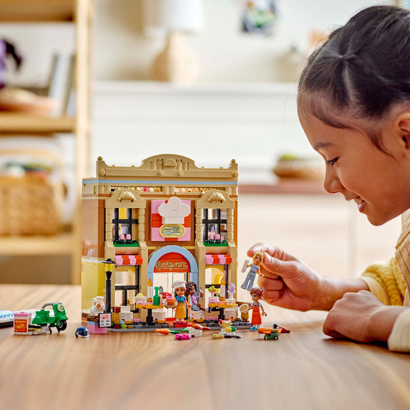 LEGO42655Kooklesinhetrestaurant_2TTOYS_WE_Lifestyle