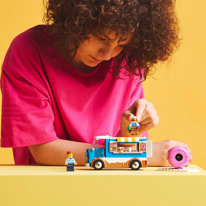 LEGO Donut Truck 60452 City (Pre-Order: January 2025)