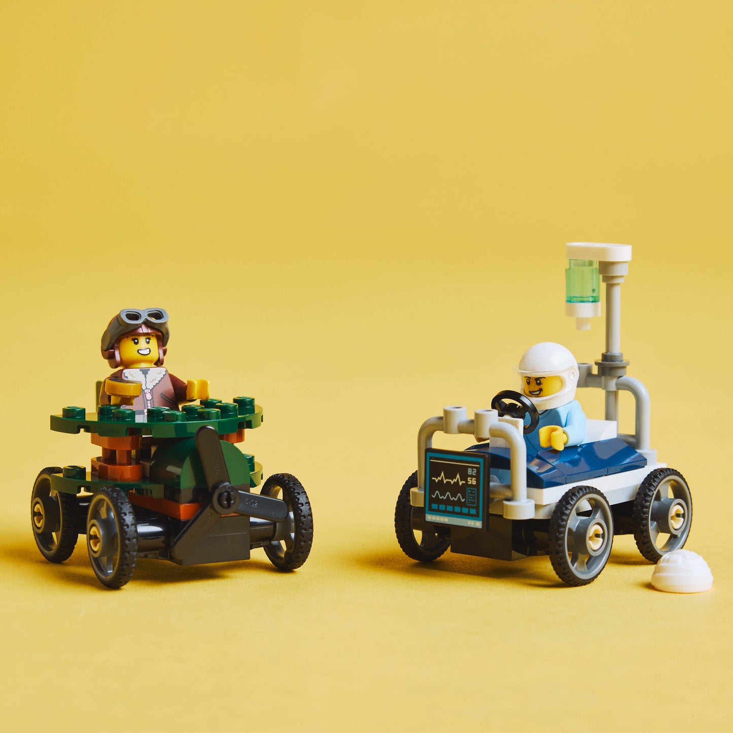 LEGO Race Car Pack: Airplane vs Hospital Bed 60459 City (Pre-Order: January 2025)