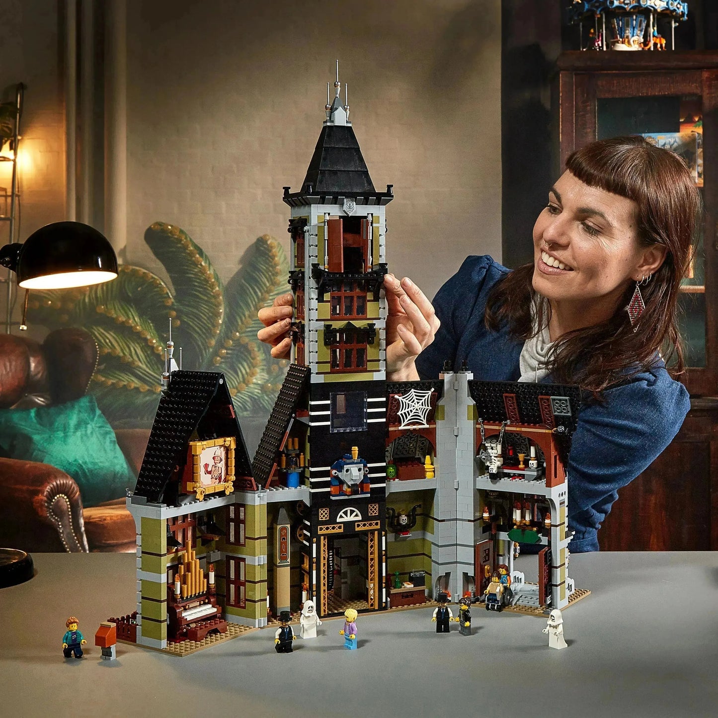 LEGO Haunted House 10273 Creator Expert