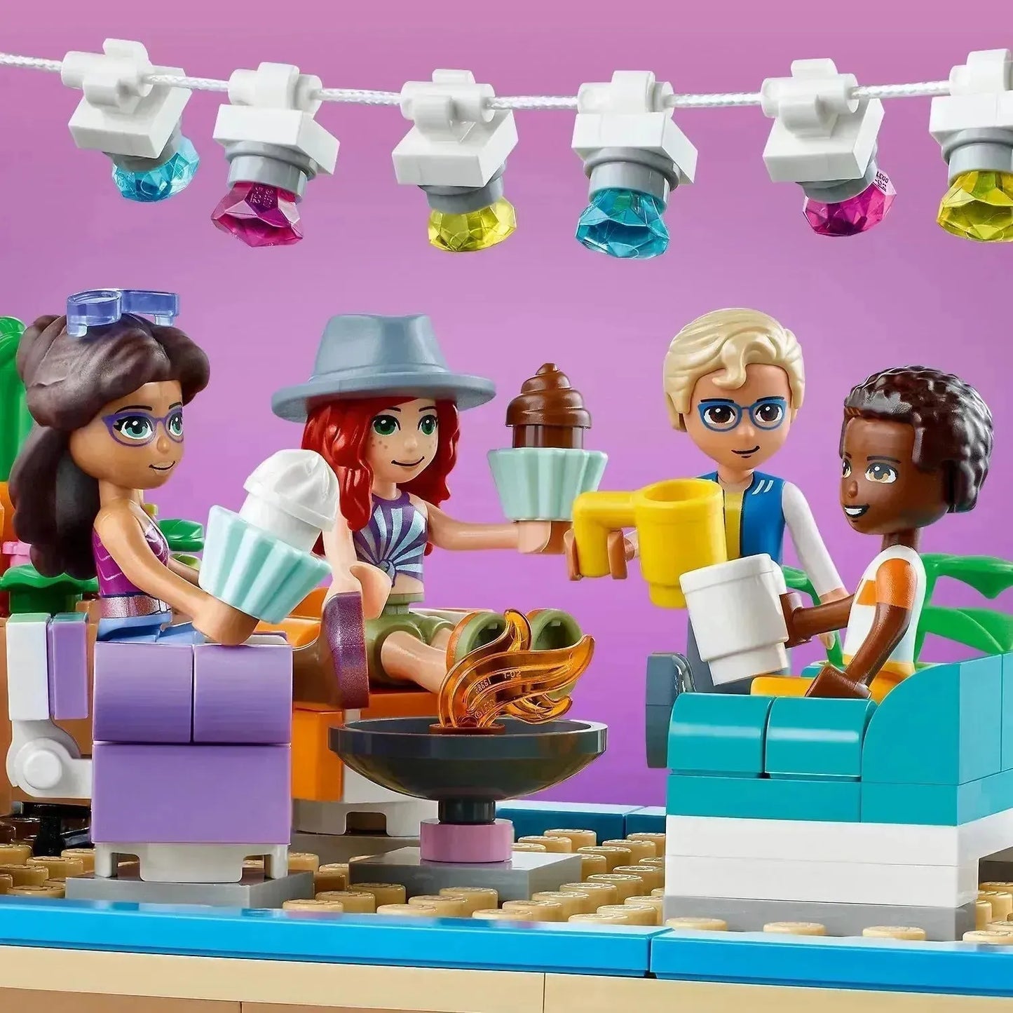 LEGO Woonboot op het kanaal 41702 Friends