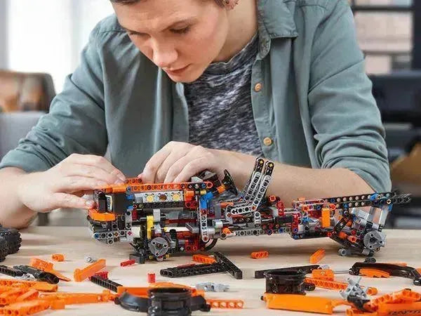 LEGO Ford Raptor F150 American Pick Up Truck 42126 Technic