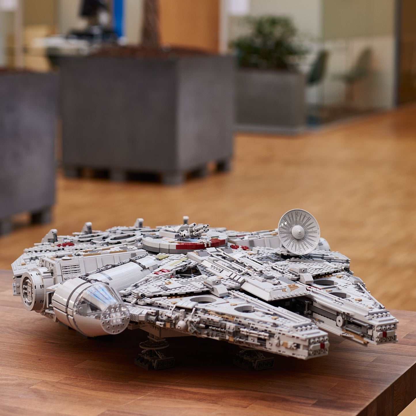 LEGO Millennium Falcon 75192 Star Wars