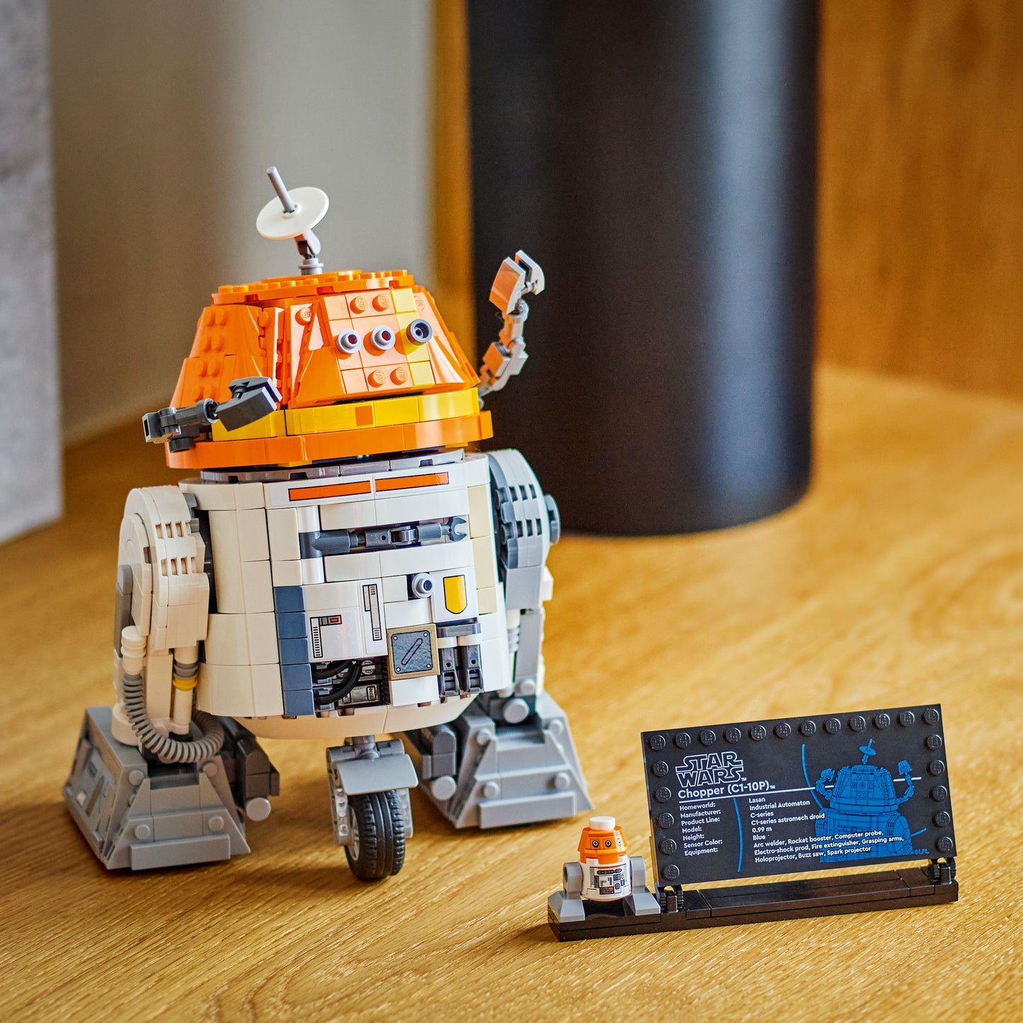 LEGO Chopper (C1-10P)™ Astromech Droid 75416 StarWars