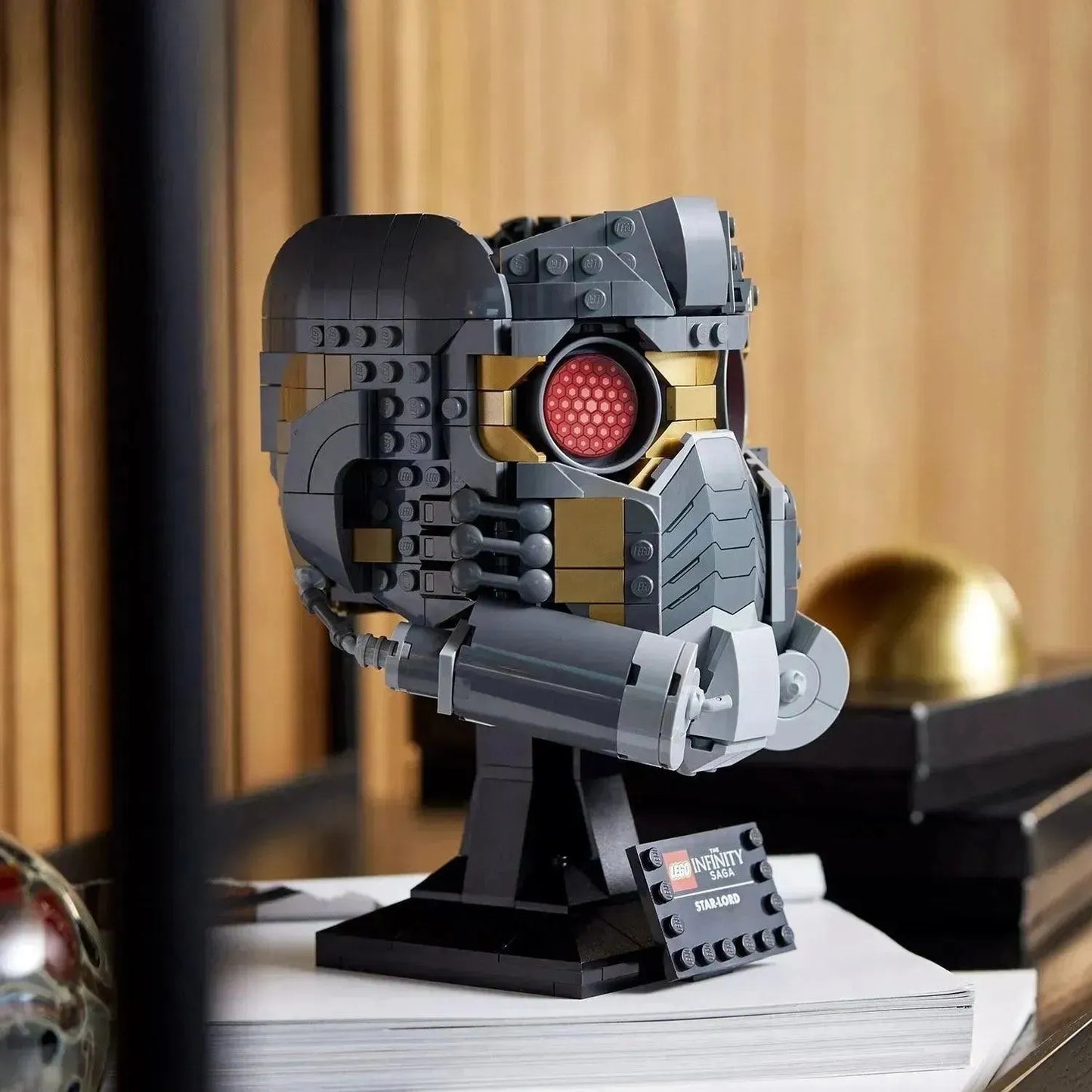 LEGO Star-Lord's helmet 76251 Marvel