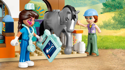 LEGO Horses &amp; Vet Clinic 42651 Friends (Pre-Order: January 1)