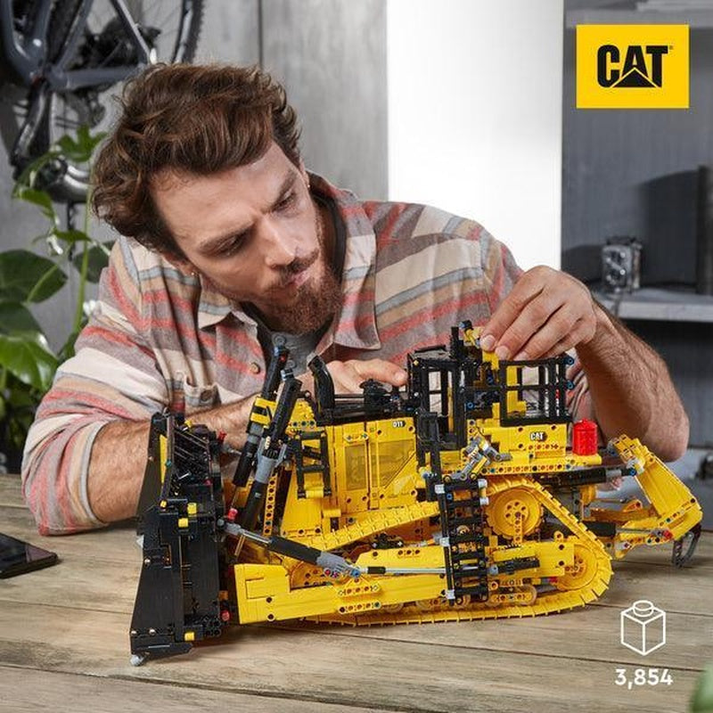 LEGO Caterpillar D11 Bulldozer met app-besturing 42131 Technic (USED) LEGO TECHNIC @ 2TTOYS LEGO €. 424.99