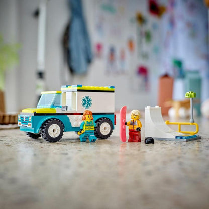 LEGO Ambulance & Snowboarder 60403 City LEGO FRIENDS @ 2TTOYS | Official LEGO shop😊🥰 LEGO €. 16.49