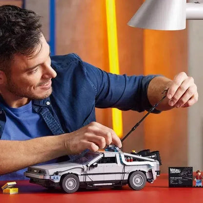 LEGO Back to the Future time machine 10300 Icons LEGO CREATOR EXPERT @ 2TTOYS | Official LEGO shop😊🥰 LEGO €. 199.99