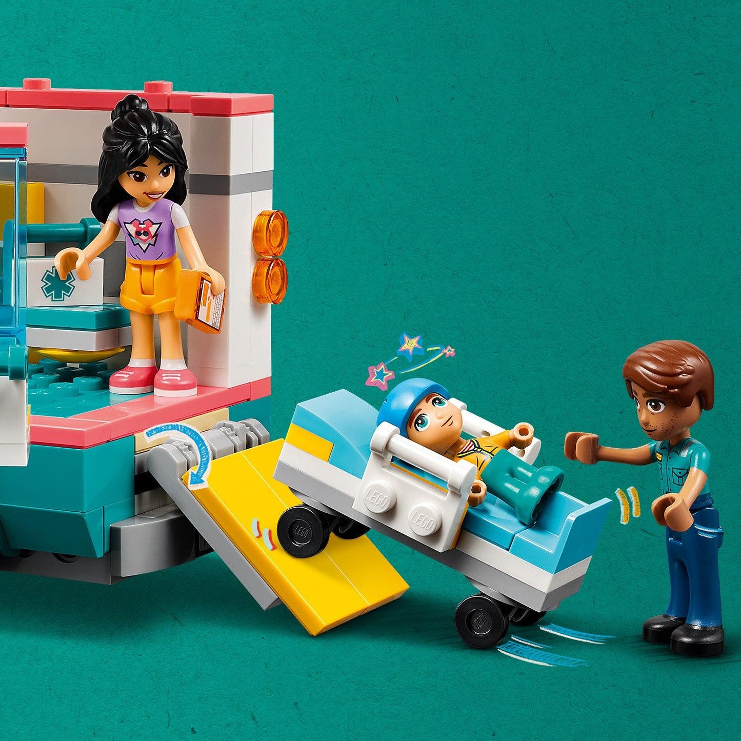 LEGO Heartlake City ambulance 42613 Friends LEGO FRIENDS @ 2TTOYS LEGO €. 29.49