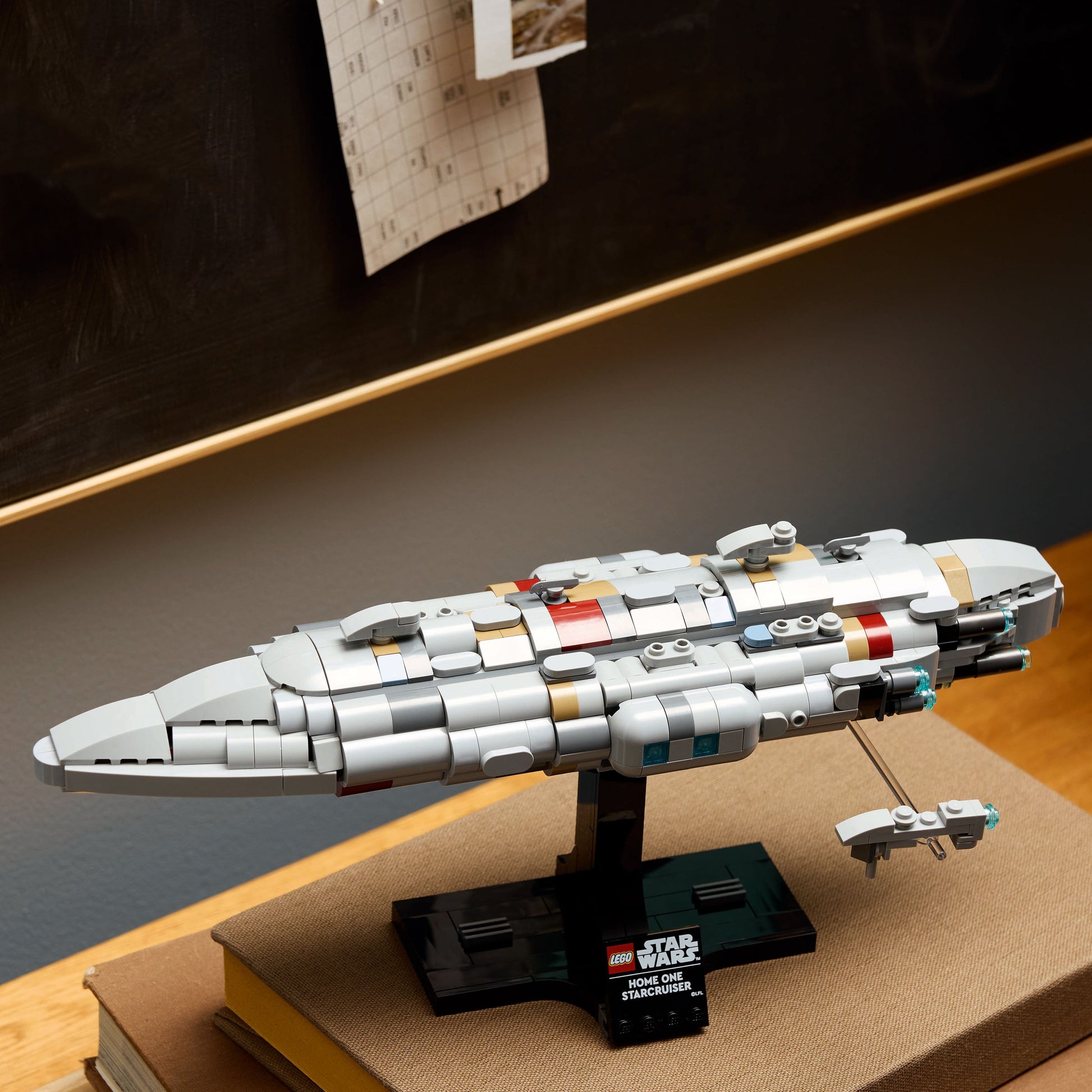 LEGO Home One Cruiser 75405 StarWars (Pre-Order: 1 januari) @ 2TTOYS | Official LEGO shop😊🥰 2TTOYS €. 59.49