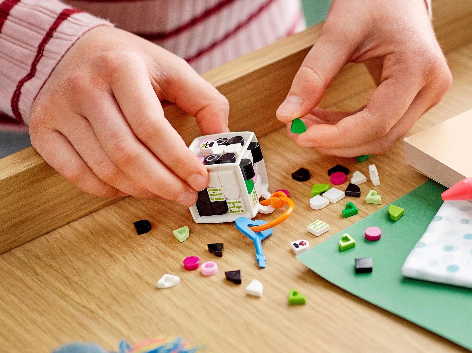 LEGO Panda Bag Tag 41930 Dots LEGO Dots @ 2TTOYS | Official LEGO shop😊🥰 LEGO €. 6.99