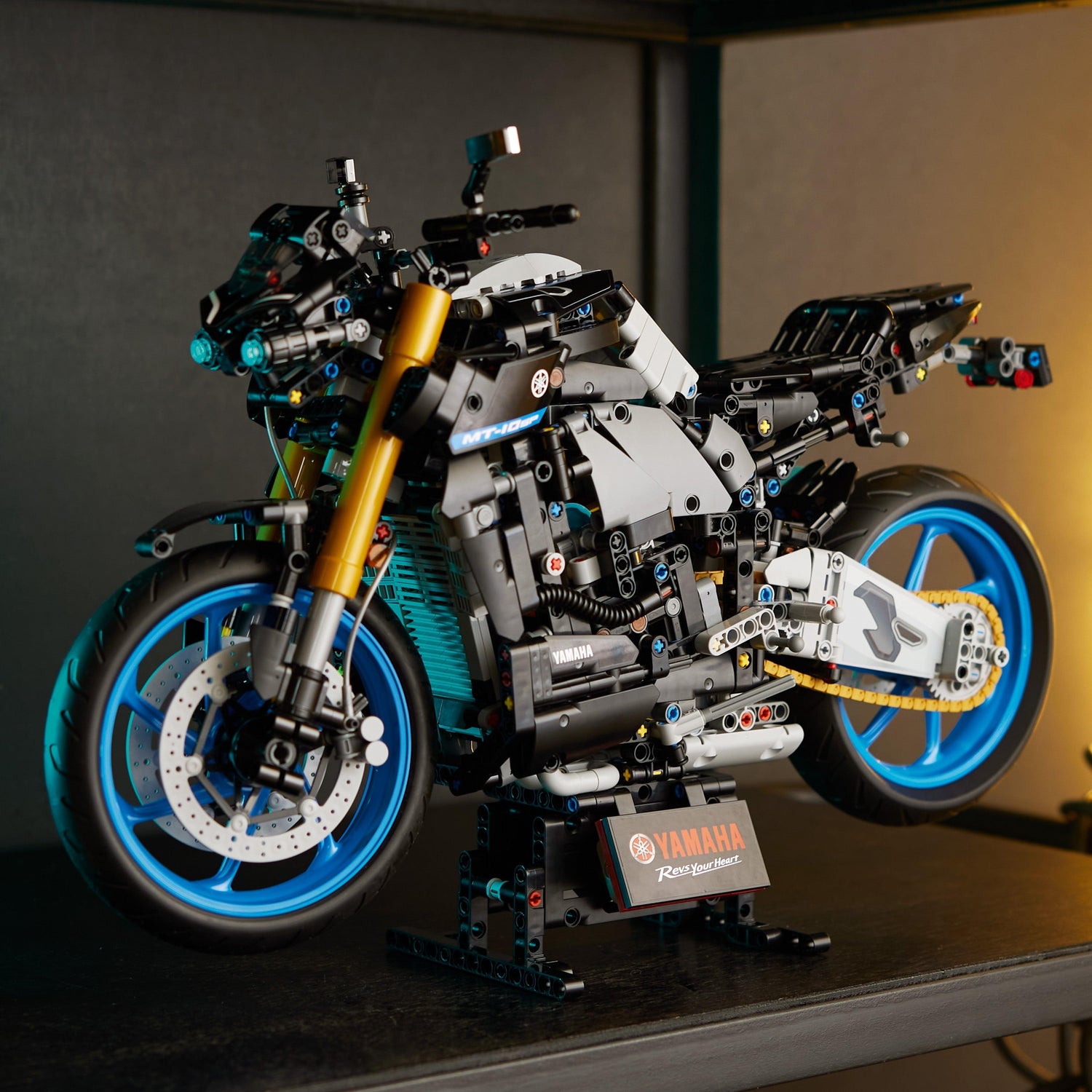 LEGO Yamaha MT-10 SP 42159 Technic USED) LEGO TECHNIC @ 2TTOYS LEGO €. 144.99