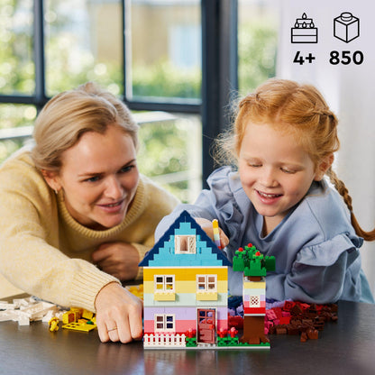 LEGO Creatieve huizen 11035 Classic LEGO CLASSIC @ 2TTOYS | Official LEGO shop😊🥰 LEGO €. 41.49