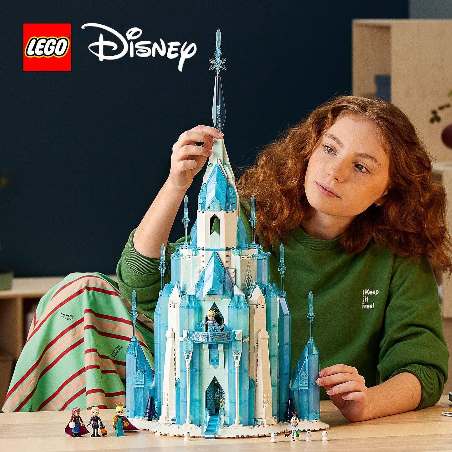 LEGO Frozen Het IJs kasteel van Arendelle 43197 Disney LEGO DISNEY FROZEN @ 2TTOYS | Official LEGO shop😊🥰 LEGO €. 199.99