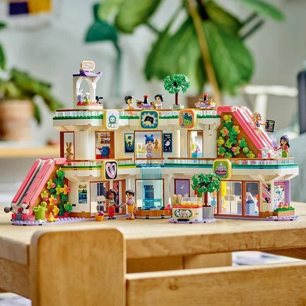 LEGO Heartlake City Shopping Mall 42604 friends LEGO FRIENDS @ 2TTOYS | Official LEGO shop😊🥰 LEGO €. 119.99