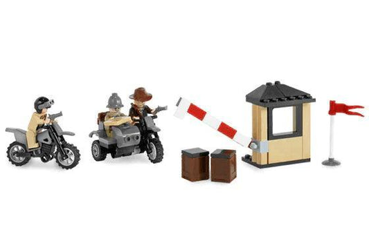 LEGO Indiana Jones Motorcycle Chase 7620 Indiana Jones LEGO Indiana Jones @ 2TTOYS LEGO €. 9.99