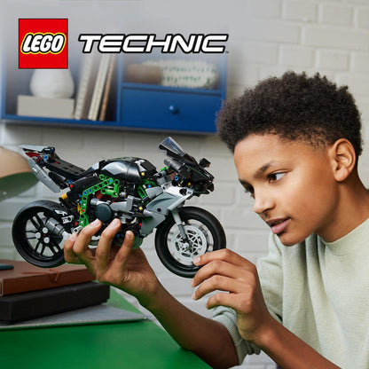 LEGO Kawasaki Ninja H2R motor 42170 Technic LEGO Spiderman @ 2TTOYS LEGO €. 67.99