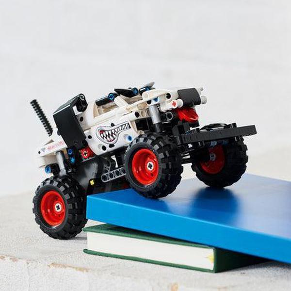 LEGO Monster Jam™ Monster Mutt™ Dalmatian 42150 Technic LEGO TECHNIC @ 2TTOYS LEGO €. 16.49