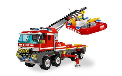 LEGO Off-road brandweerwagen en blusboot 7213 City LEGO CITY @ 2TTOYS LEGO €. 31.99