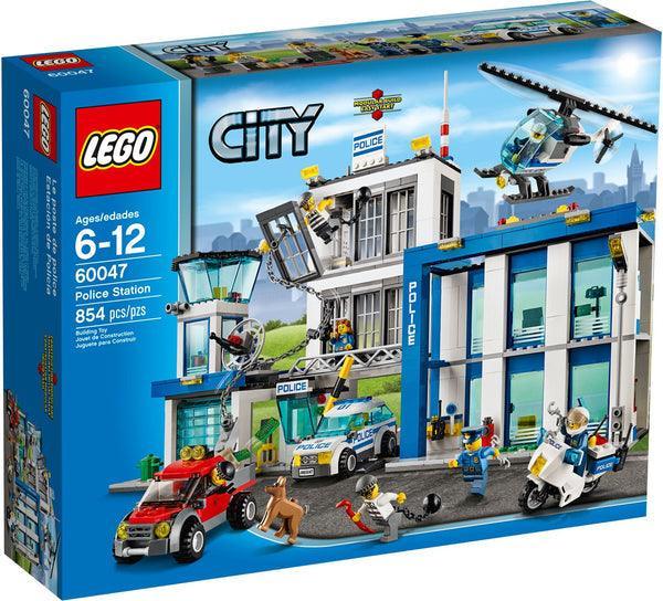 LEGO Politiebureau 60047 City LEGO CITY @ 2TTOYS LEGO €. 79.99