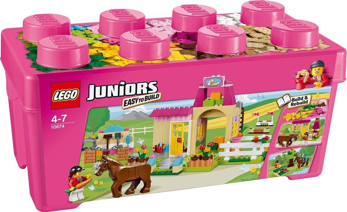 LEGO Pony Farm 10674 Juniors LEGO Juniors @ 2TTOYS LEGO €. 24.49