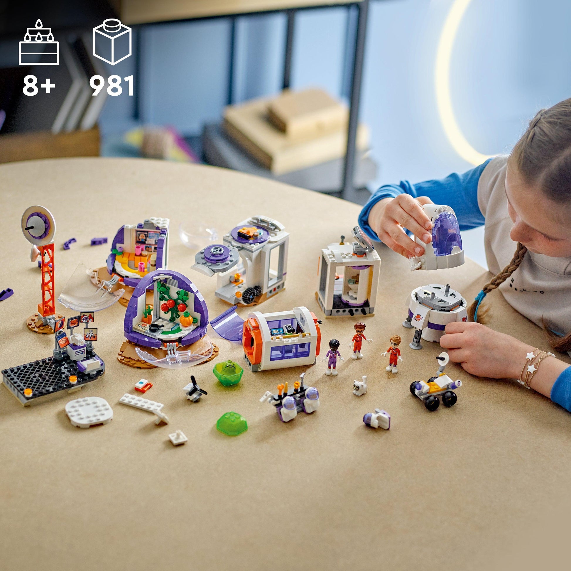 LEGO Ruimte station op mars met raket 42605 Friends LEGO FRIENDS @ 2TTOYS | Official LEGO shop😊🥰 LEGO €. 76.49