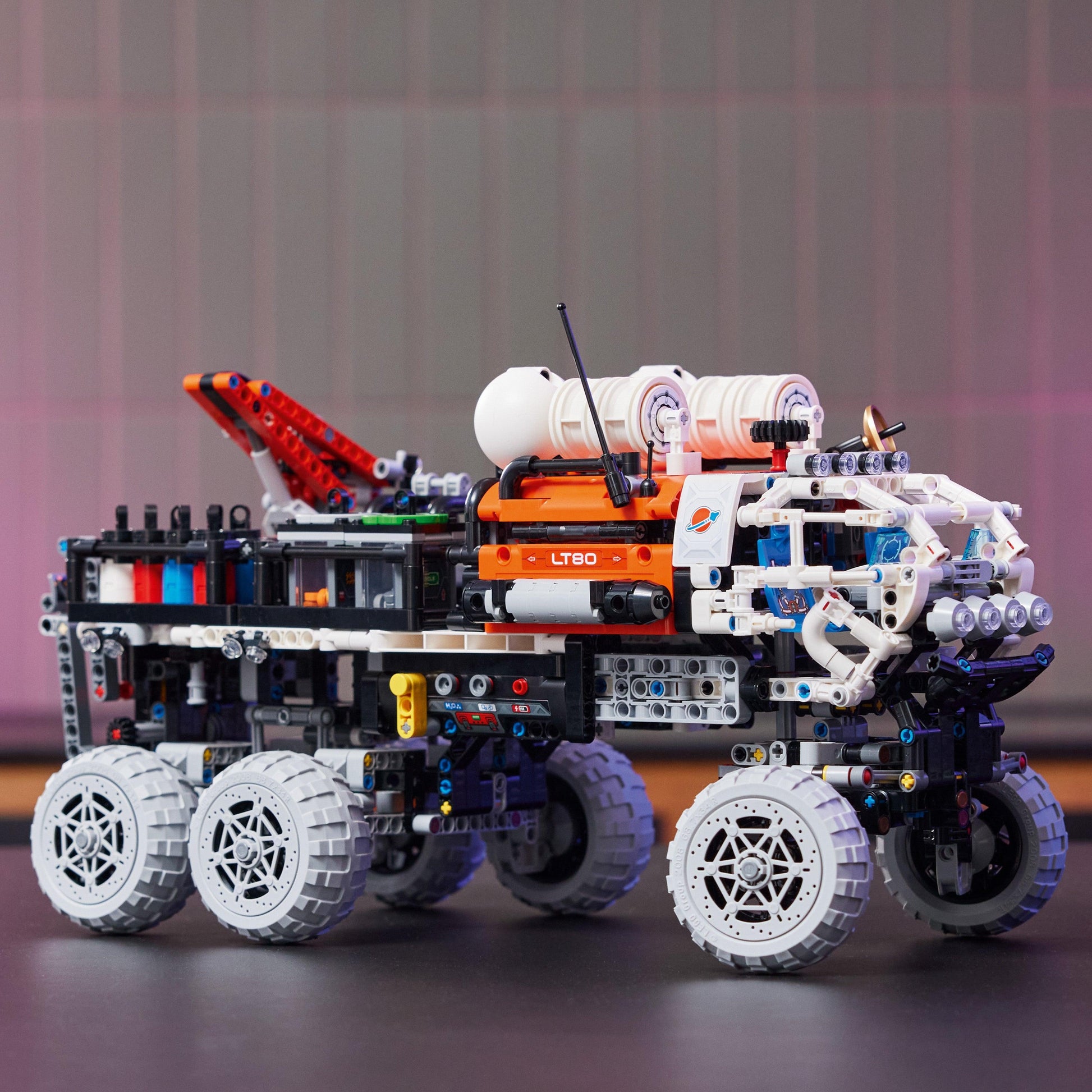 LEGO Verkenningsrover op Mars 42180 Technic LEGO Spiderman @ 2TTOYS LEGO €. 127.49